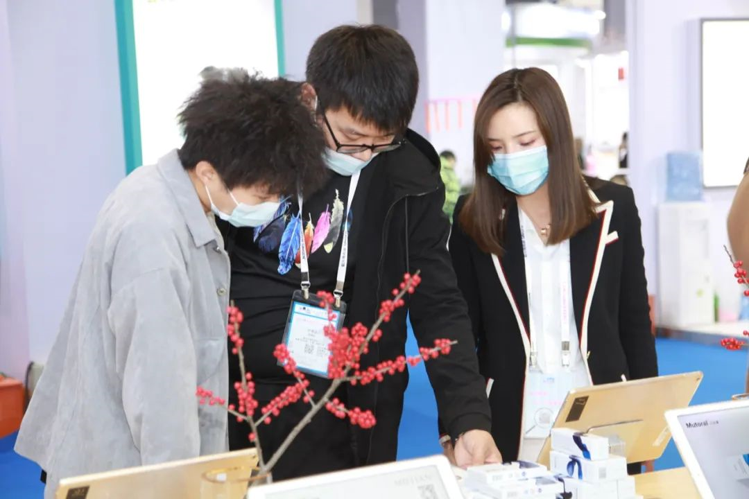 1652153353518210.jpg 281d7ab813362a53e67b4235c5aa3d5a.jpg